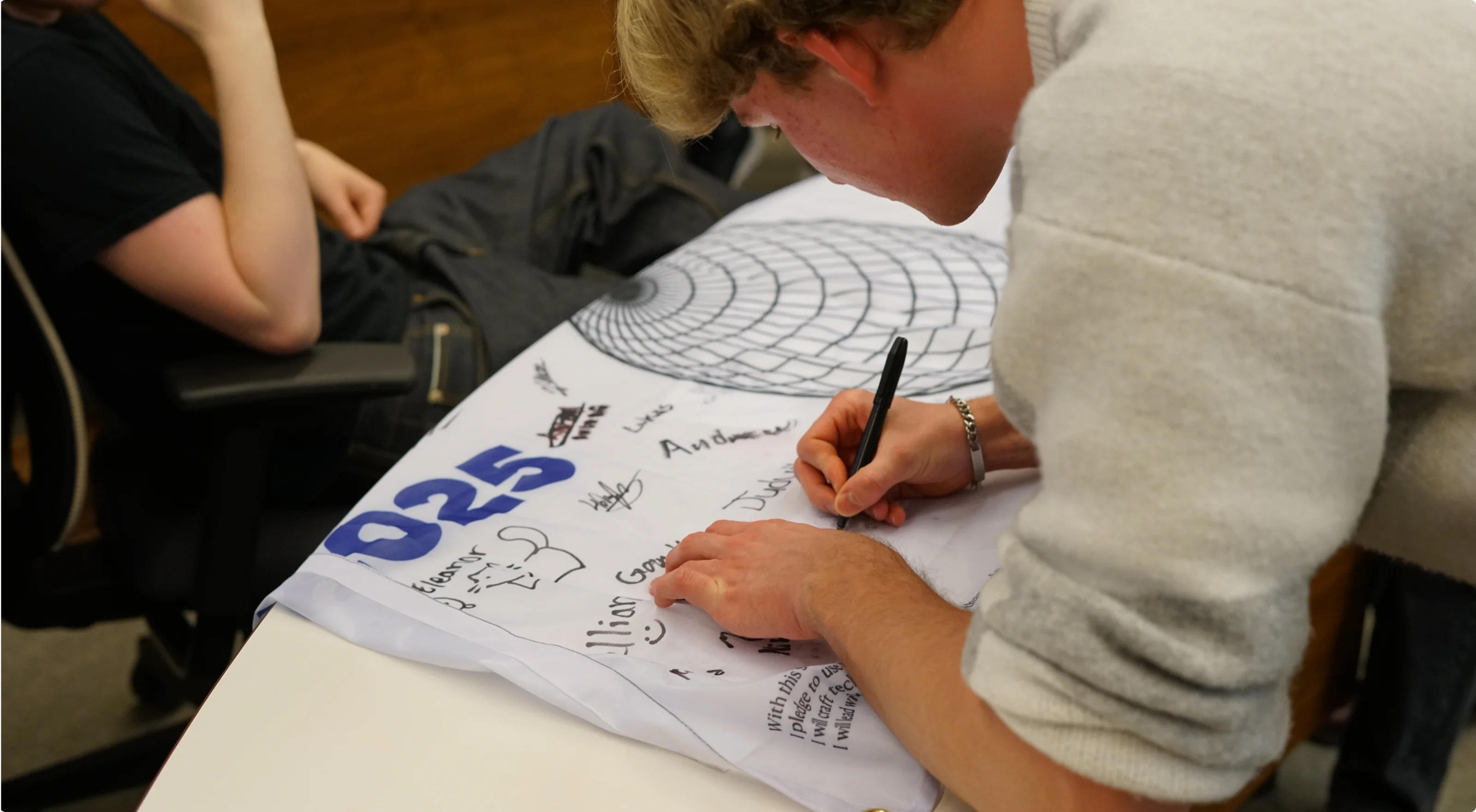 Flag signing